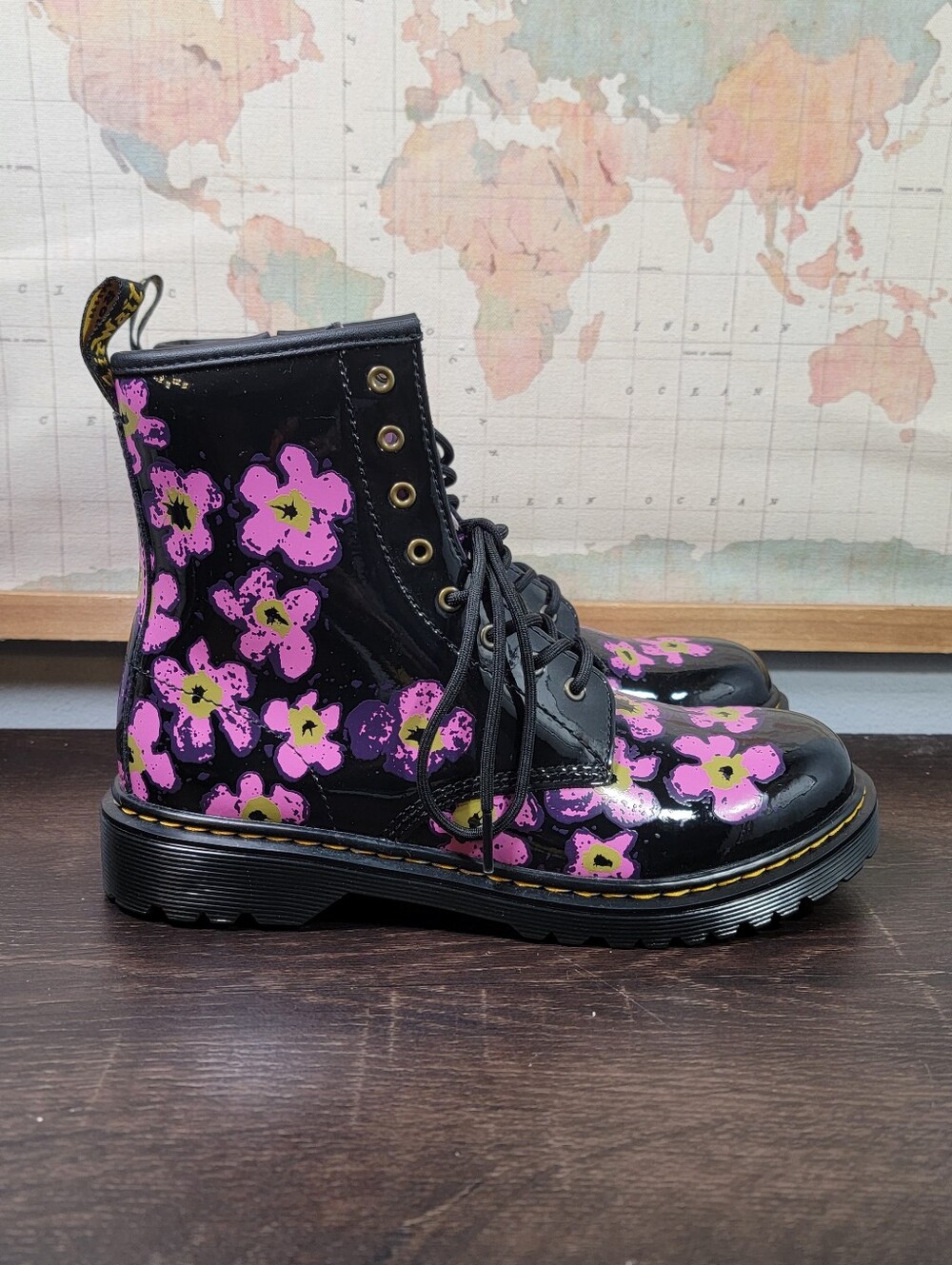 BRAND NEW Dr. Martens Pansey Fayre Combat Boot Women's Size 7.0